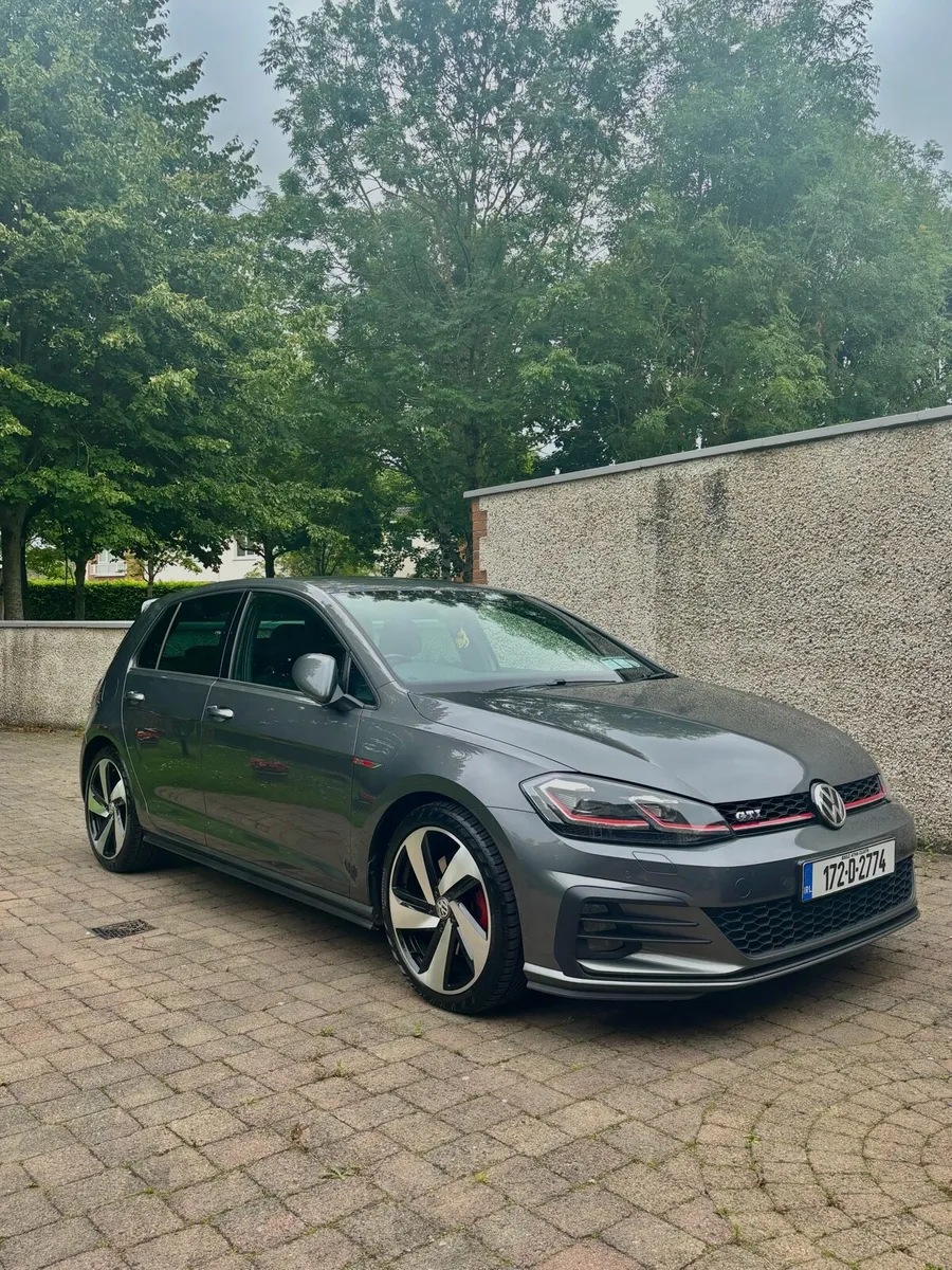 Volkswagen Golf GTI - Image 1
