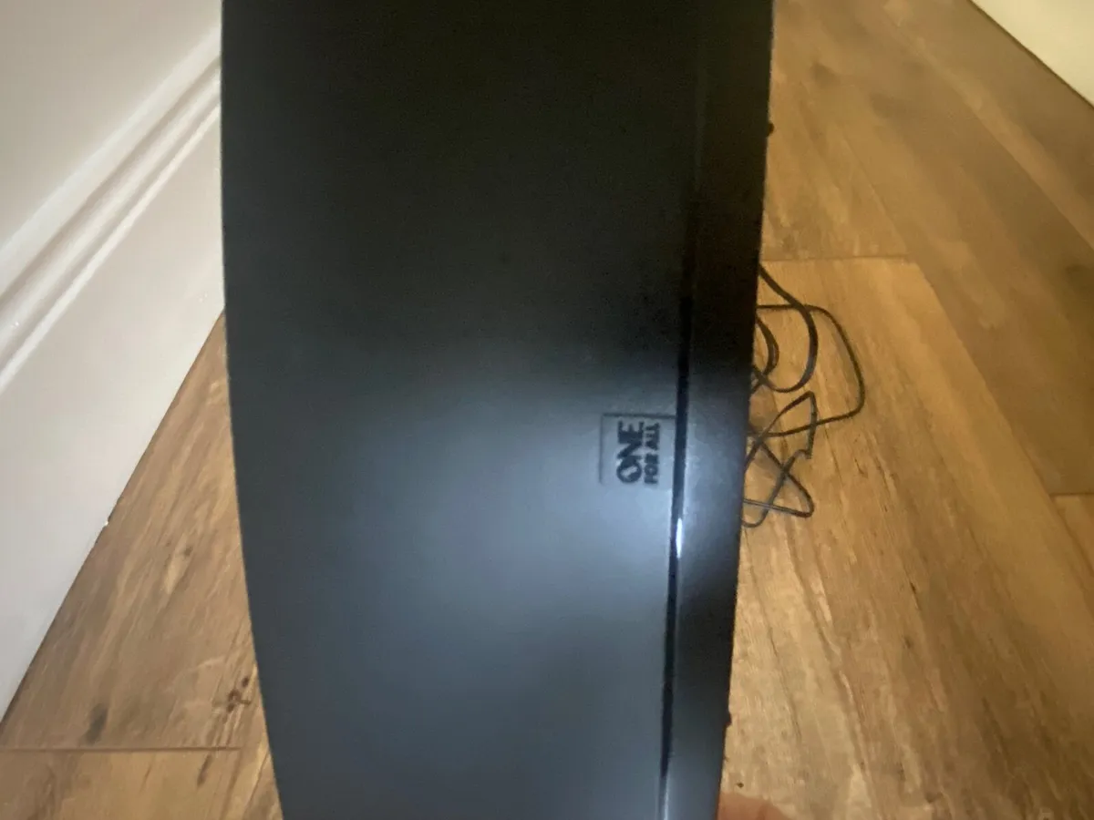 TV Antenna - Image 2