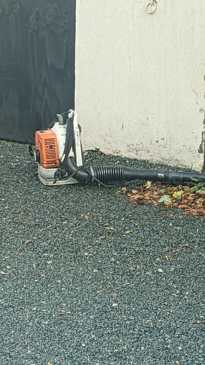 Stihl leaf blower - Image 1