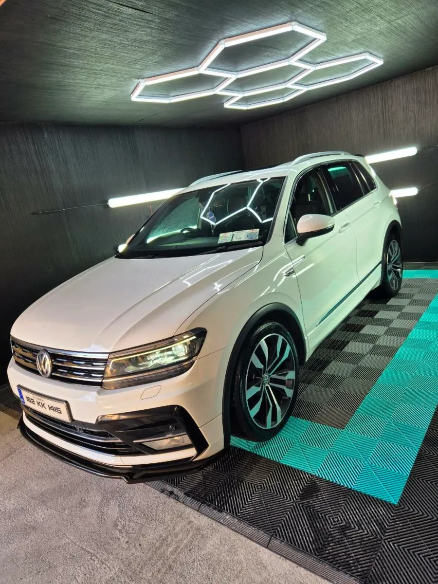 Volkswagen tiguan r line - Image 2