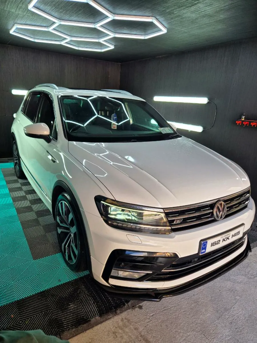 Volkswagen tiguan r line - Image 3