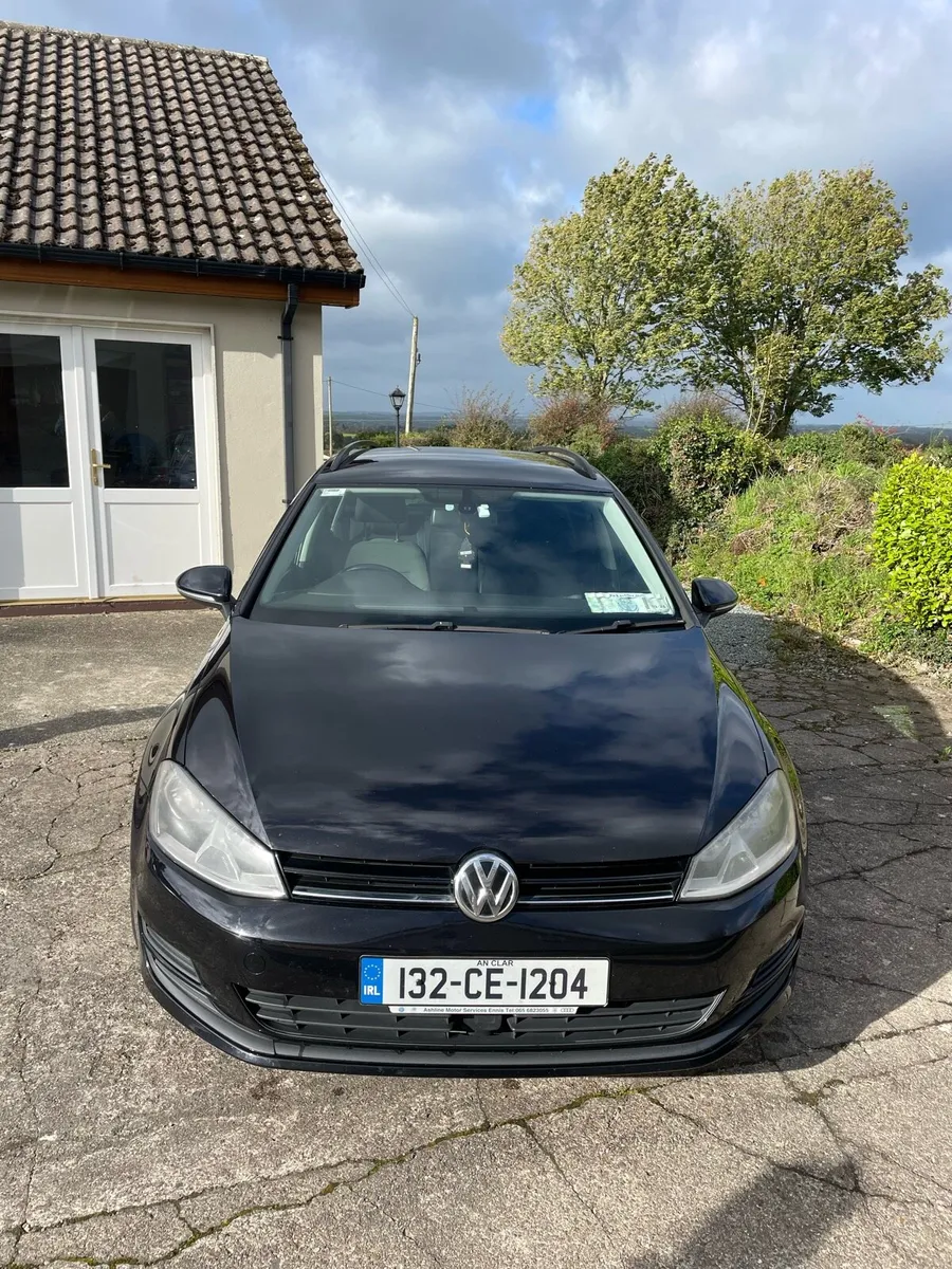 VW Golf Estate 1.6 TDi Blue Motion - Image 2