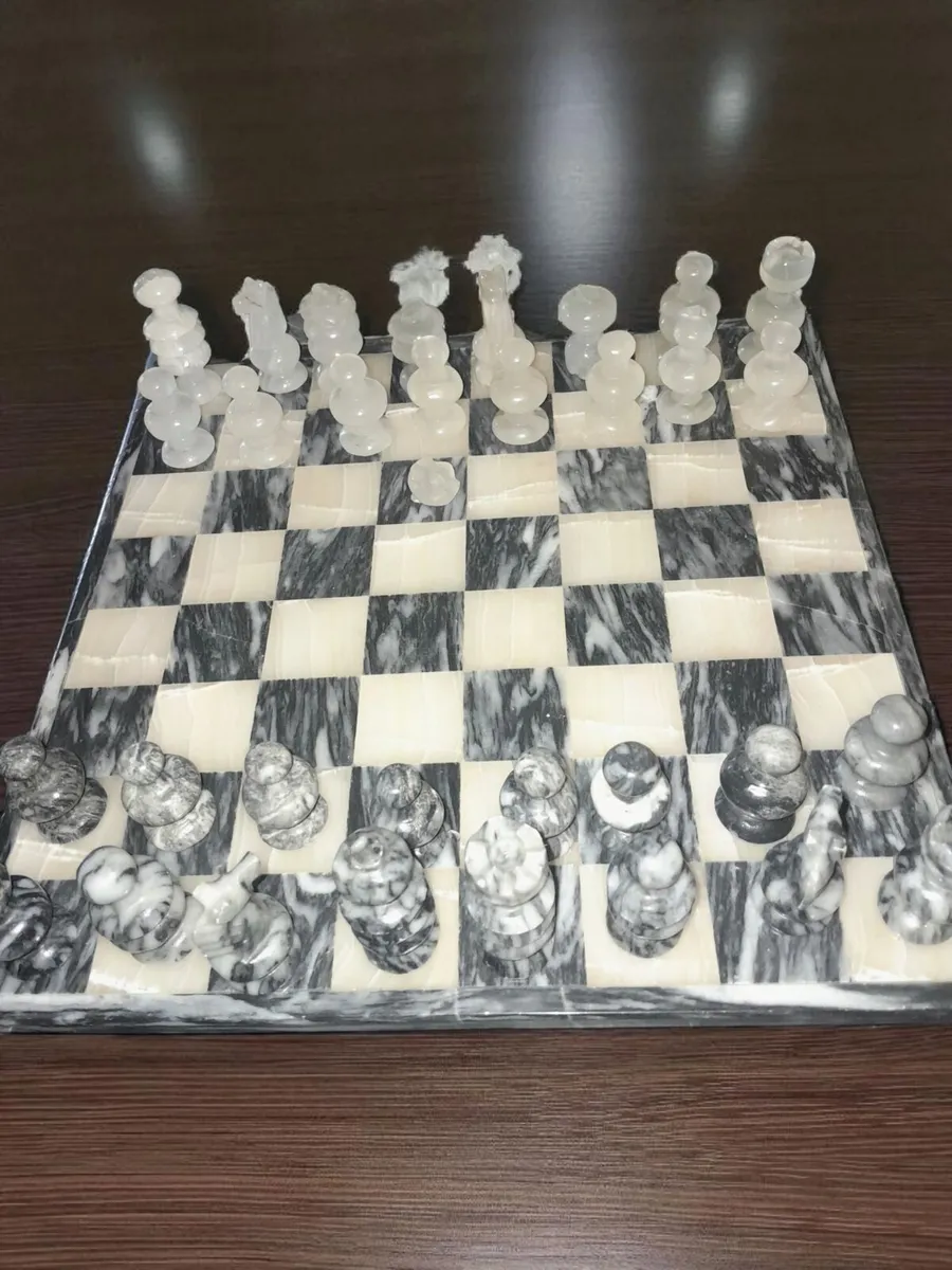 Marble chess set - Image 1