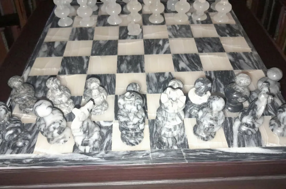 Marble chess set - Image 2