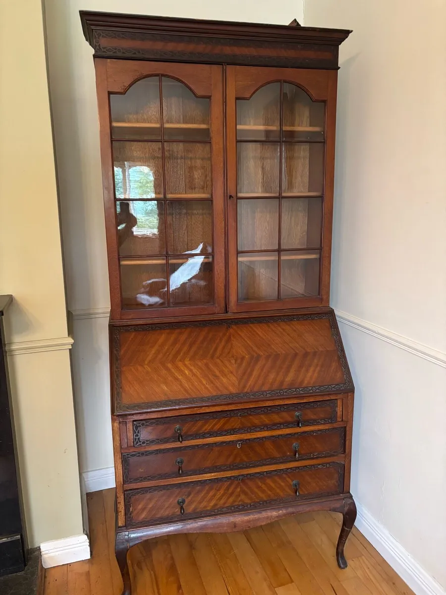 Bookcase - Image 1
