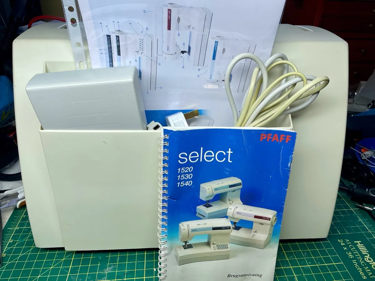 PFAFF 1540 Sewing machine (with IDT) - Just Servic - Image 3