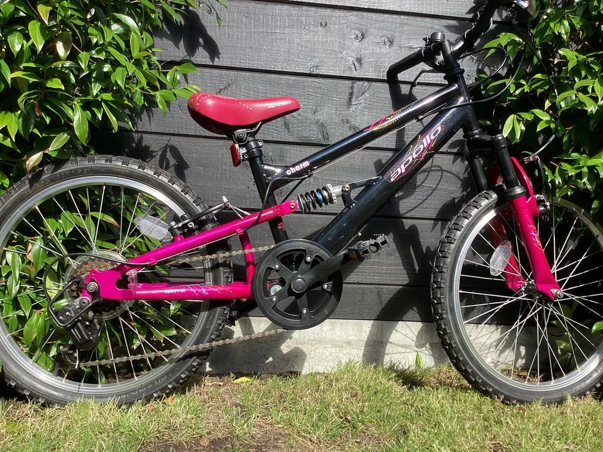 PRISTINE CONDITION APOLLO BICYCLE - Image 4