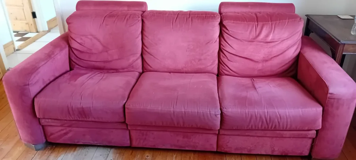 Large Sofa Italian design with reclining seats Red - Image 1