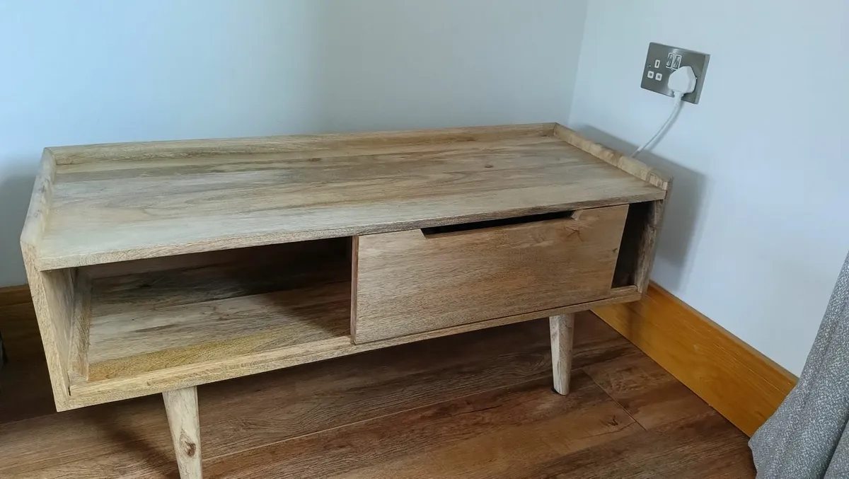 Indus Mango TV console Unit - Image 1
