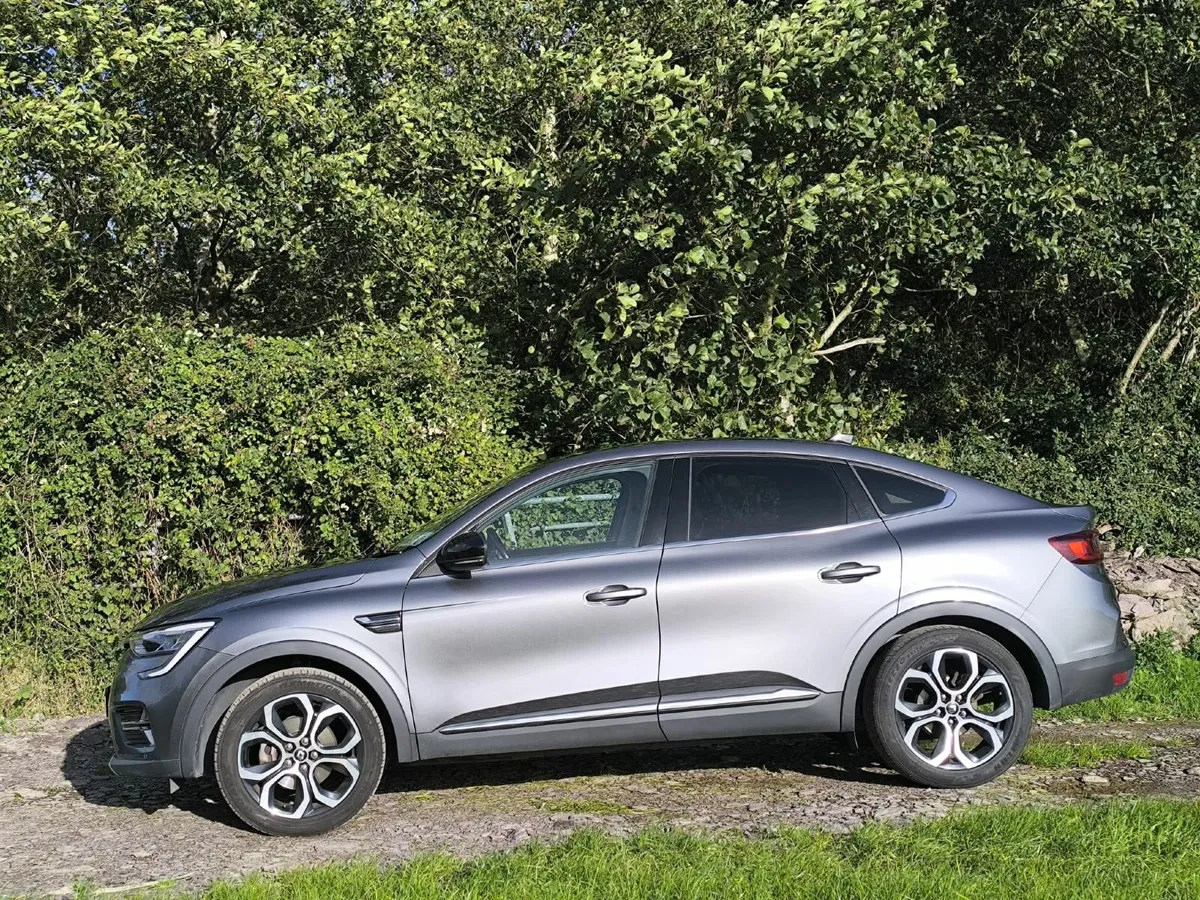 RENAULT ARKANA FULL HYBRID AUTOMATIC - Image 2