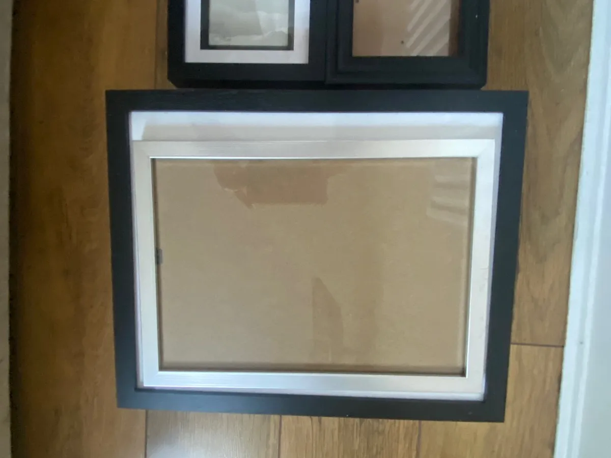 Photo Frames - Image 2