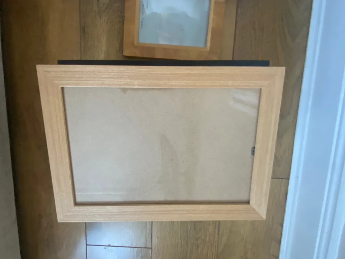 Photo Frames - Image 4