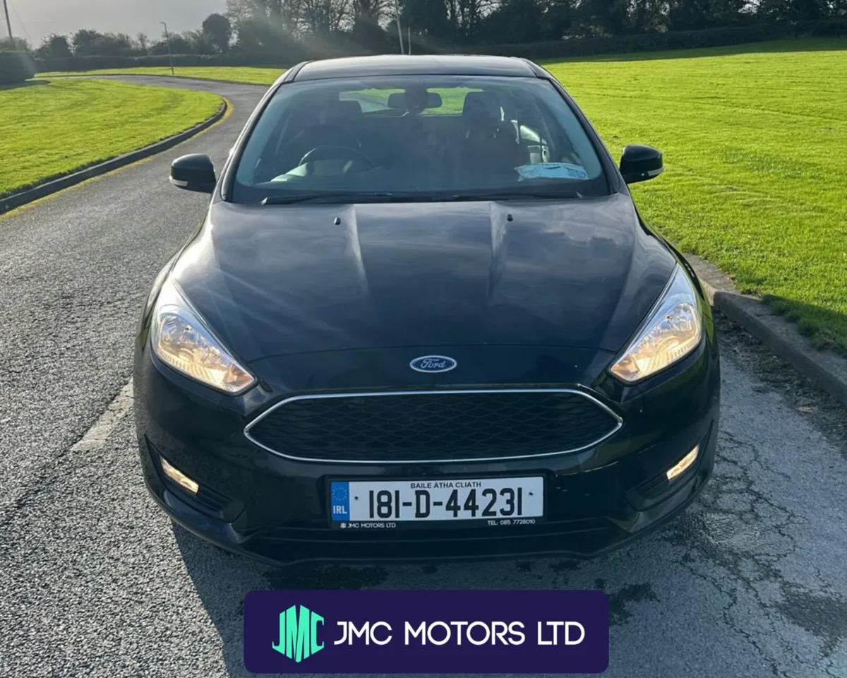 Ford Focus 2018 Cvrt 9/2026 - Image 2