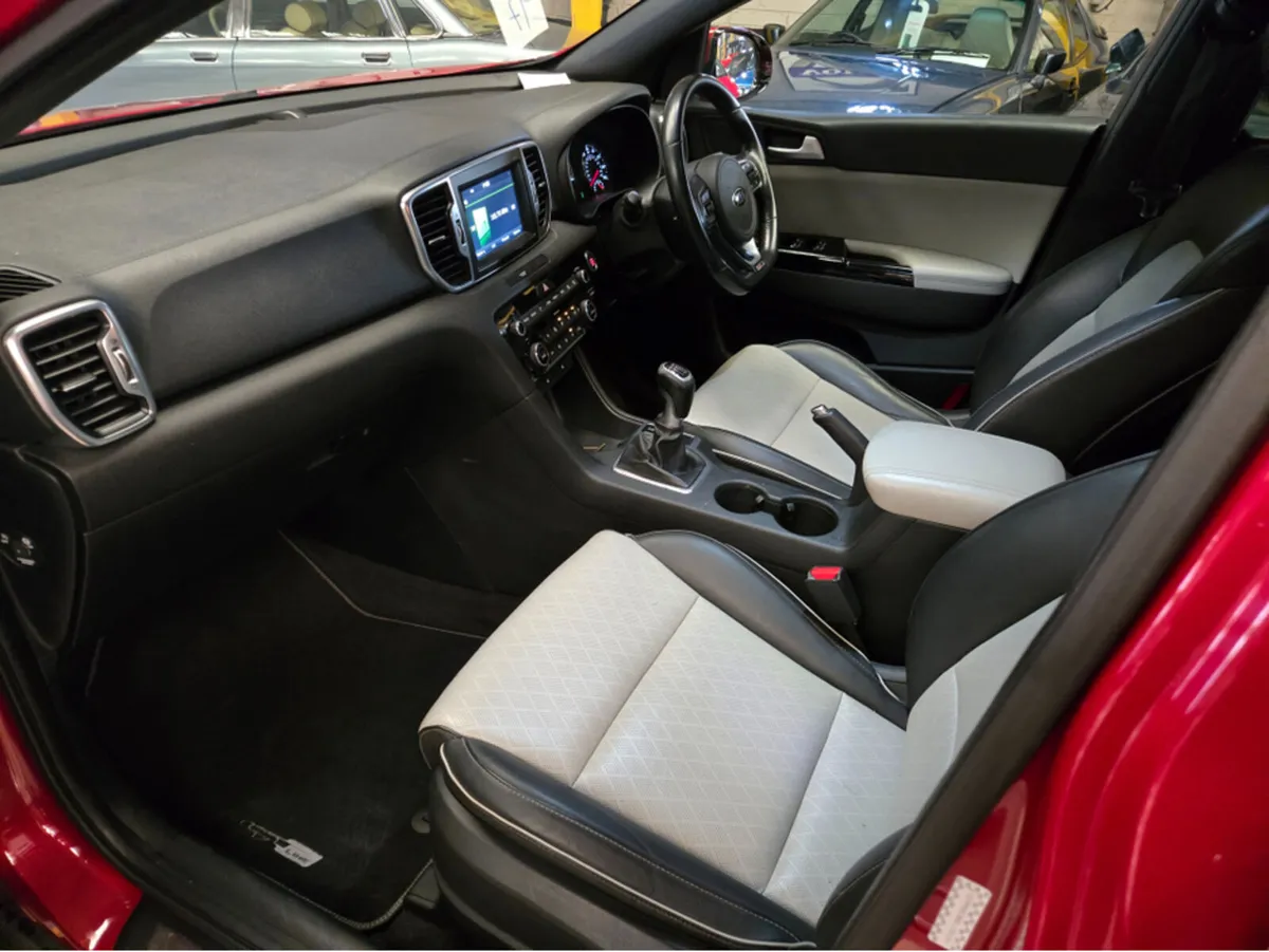 Kia Sportage 2.0 GT-LINE AWD 134BHP 5DR CRDI// STU - Image 4
