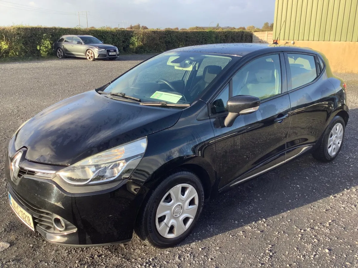 2014 Renault Clio 1 petrol..new nct….serviced - Image 1