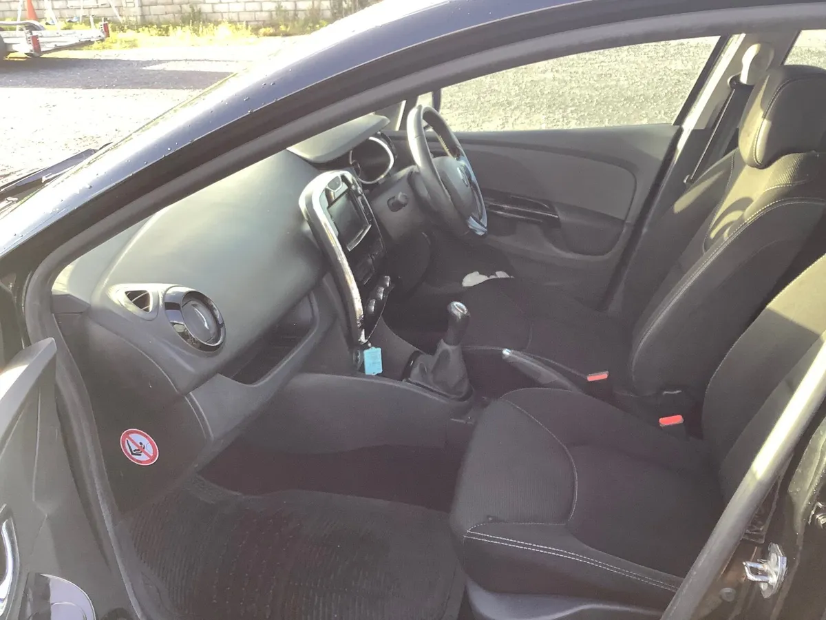 2014 Renault Clio 1 petrol..new nct….serviced - Image 3