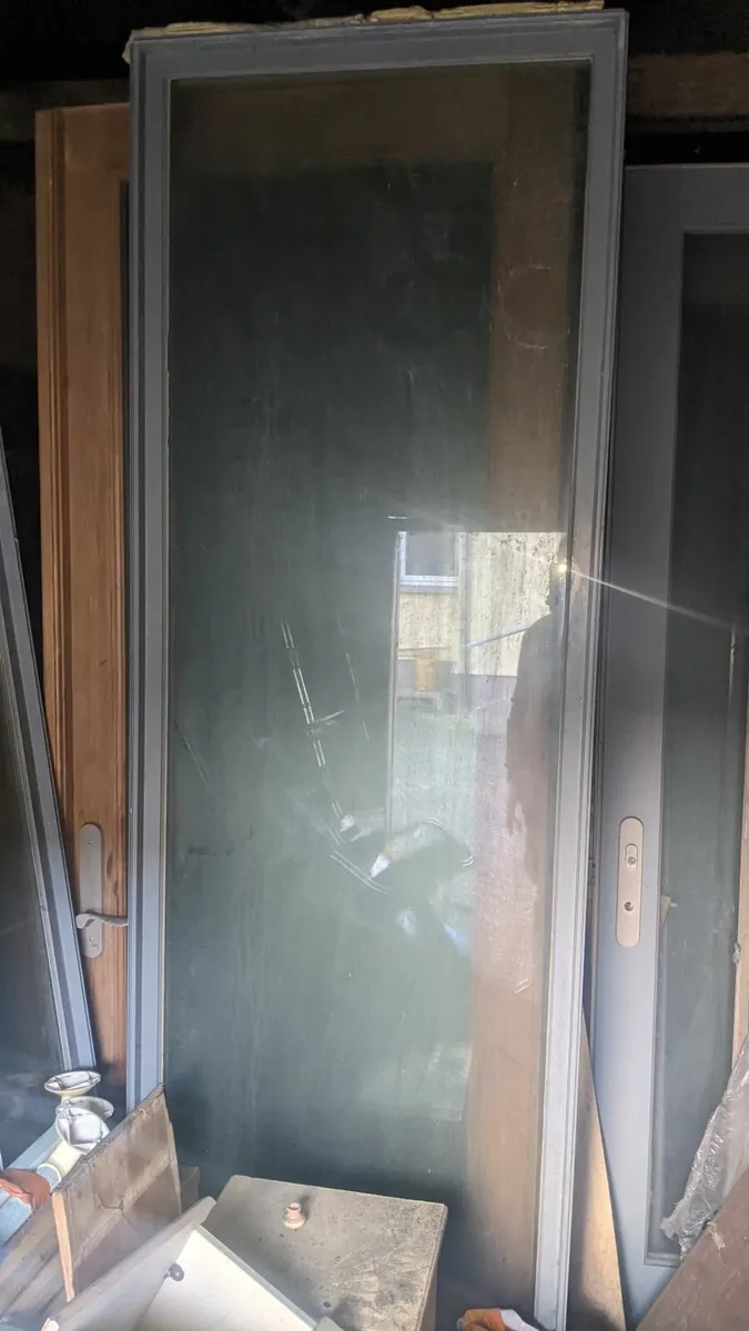 Panels - Image 3