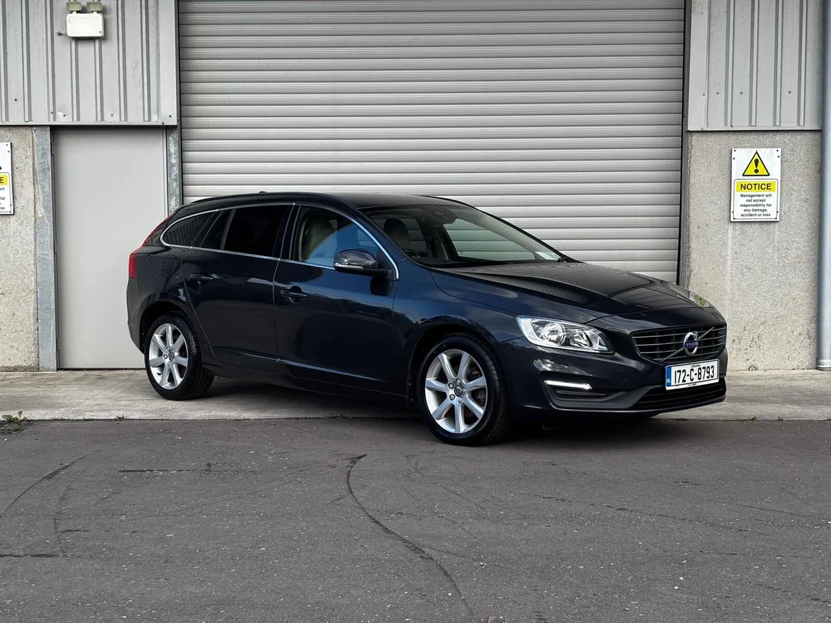 2017 Volvo V60 2.0 D2 SE Nav - Image 1