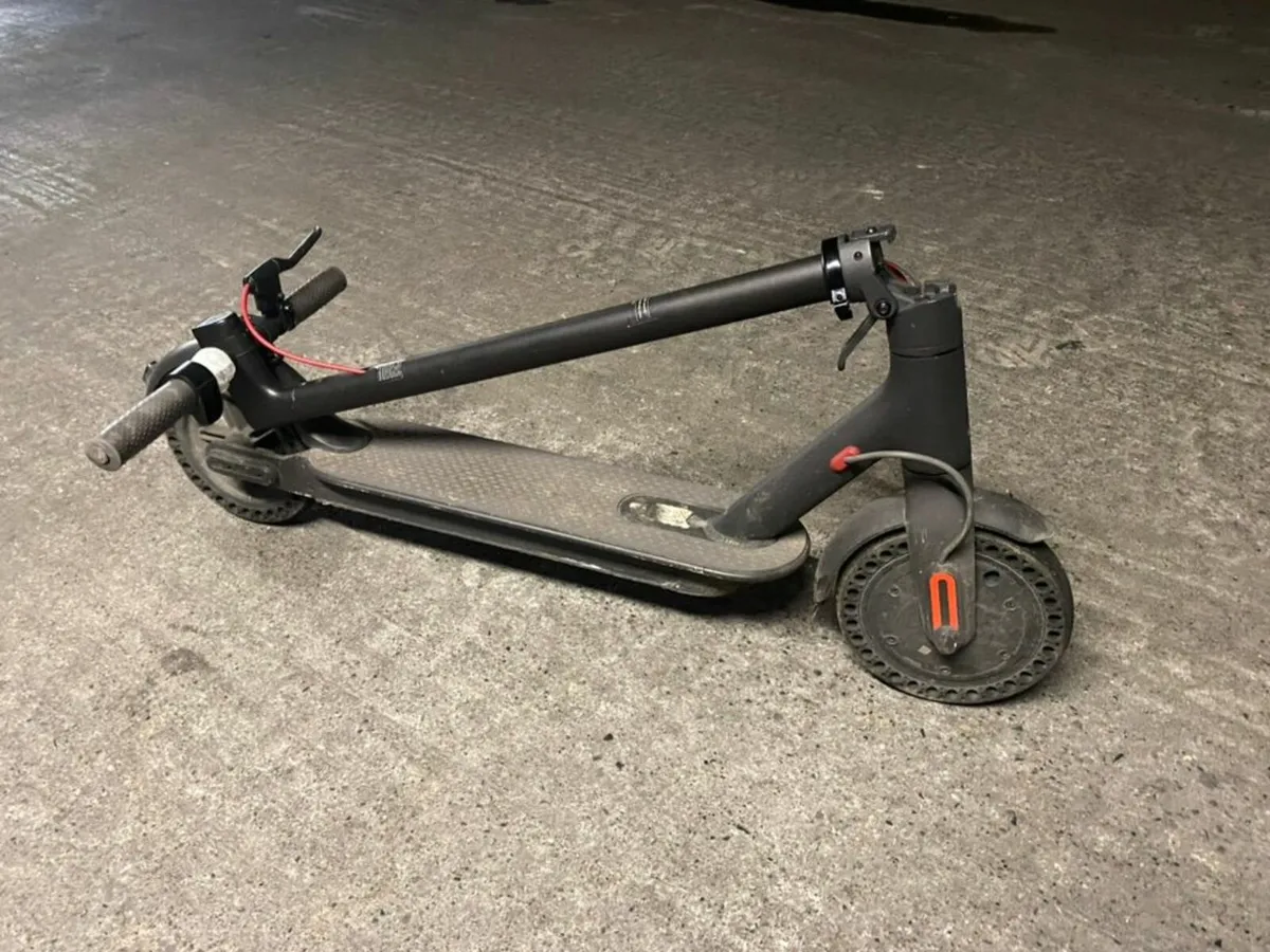 Electric Scooter - Image 2