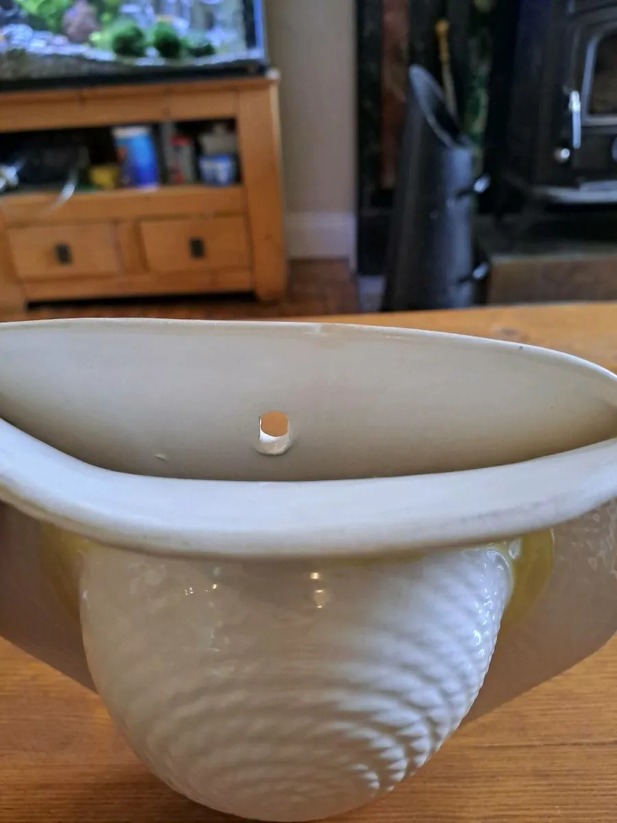 Vintage wall pocket vase - Image 3