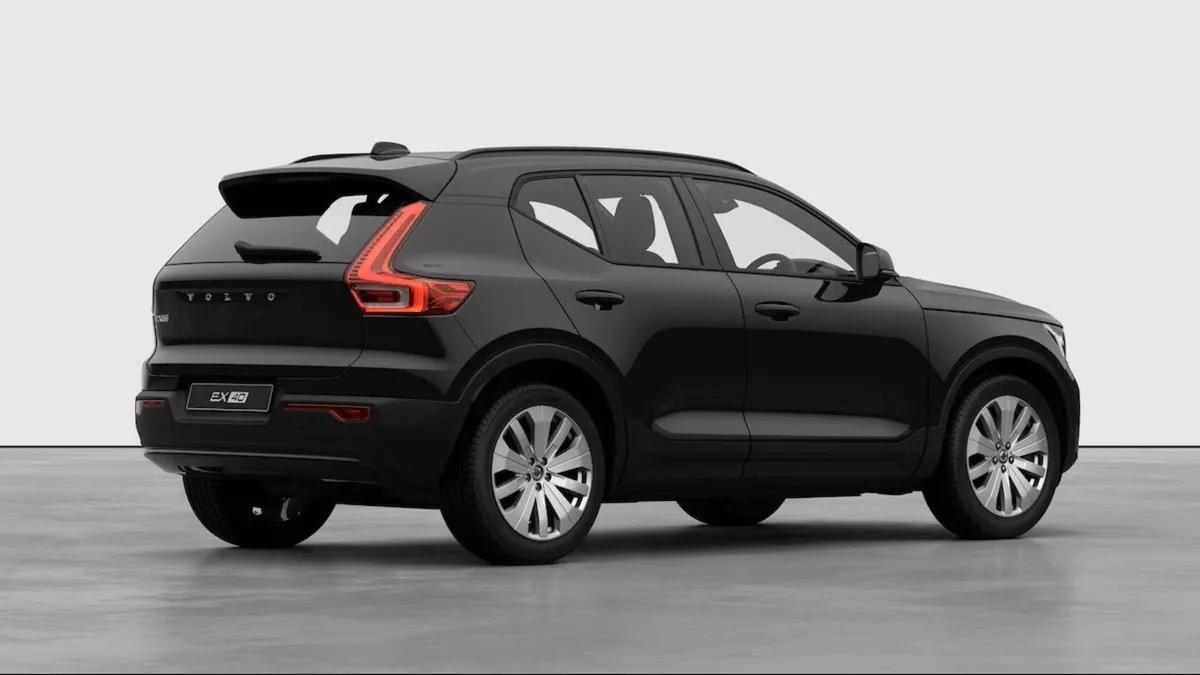 Volvo EX40 Core  3.95  Apr   115 P/W ON PCP - Image 3