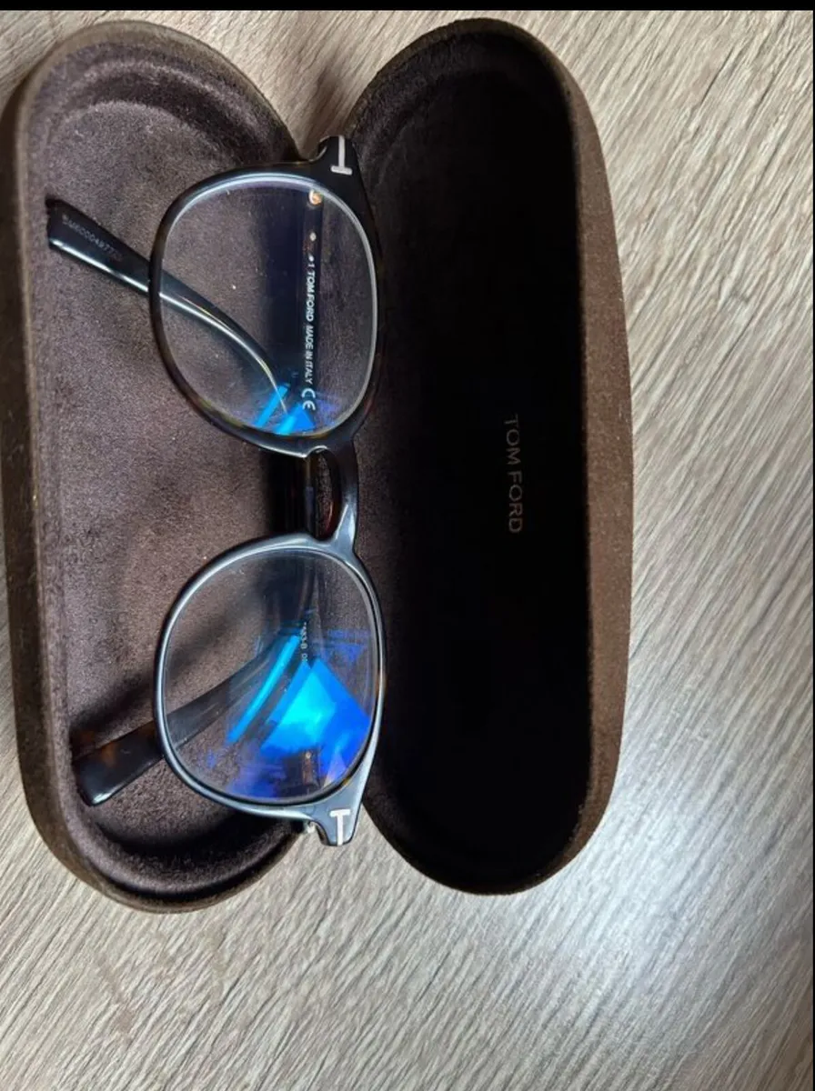 Reading glasses - Image 2