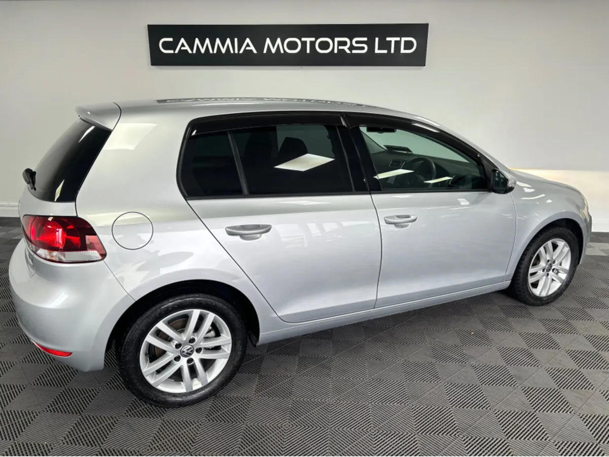 Volkswagen Golf VOLKSWAGEN GOLF 1.2 TSI DSG*REVERS - Image 4