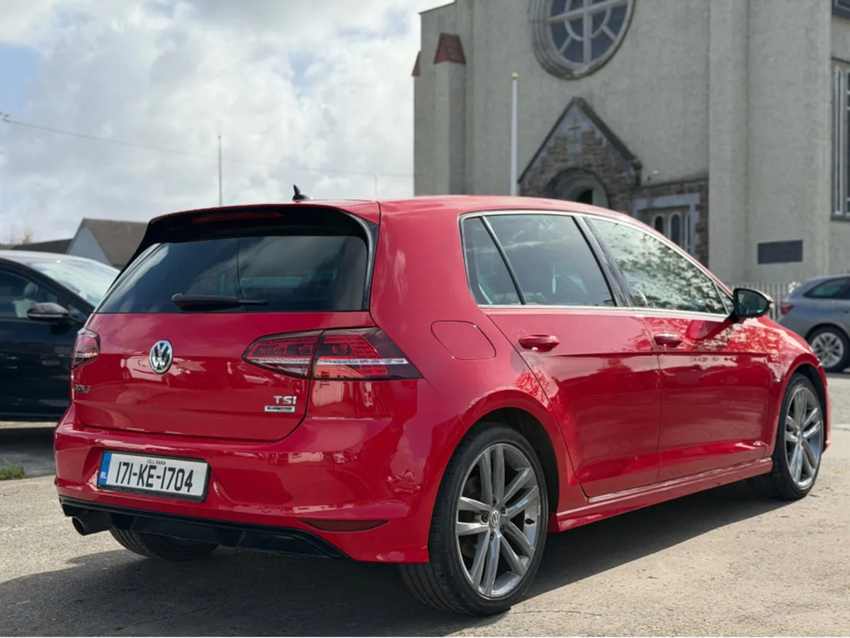 Volkswagen Golf HIGHLINE 1.2 TSI MANUAL 6SPEED FWD - Image 4