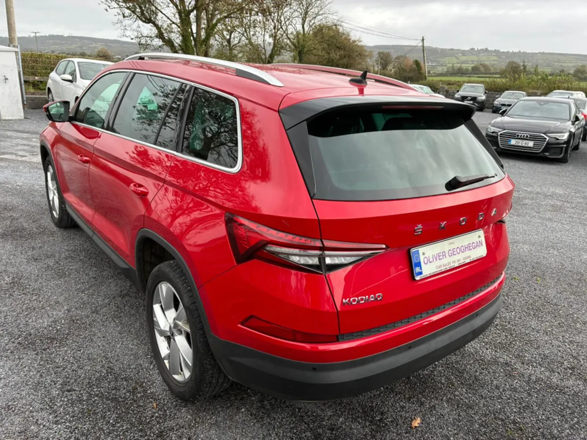 Skoda Kodiaq (7 SEATER) STYLE 2.0 TDI 150 BHP DSG - Image 3