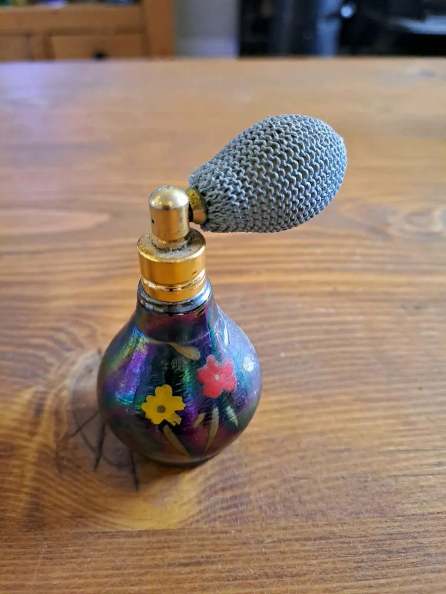 Vintage perfume atomizer bottle - Image 1