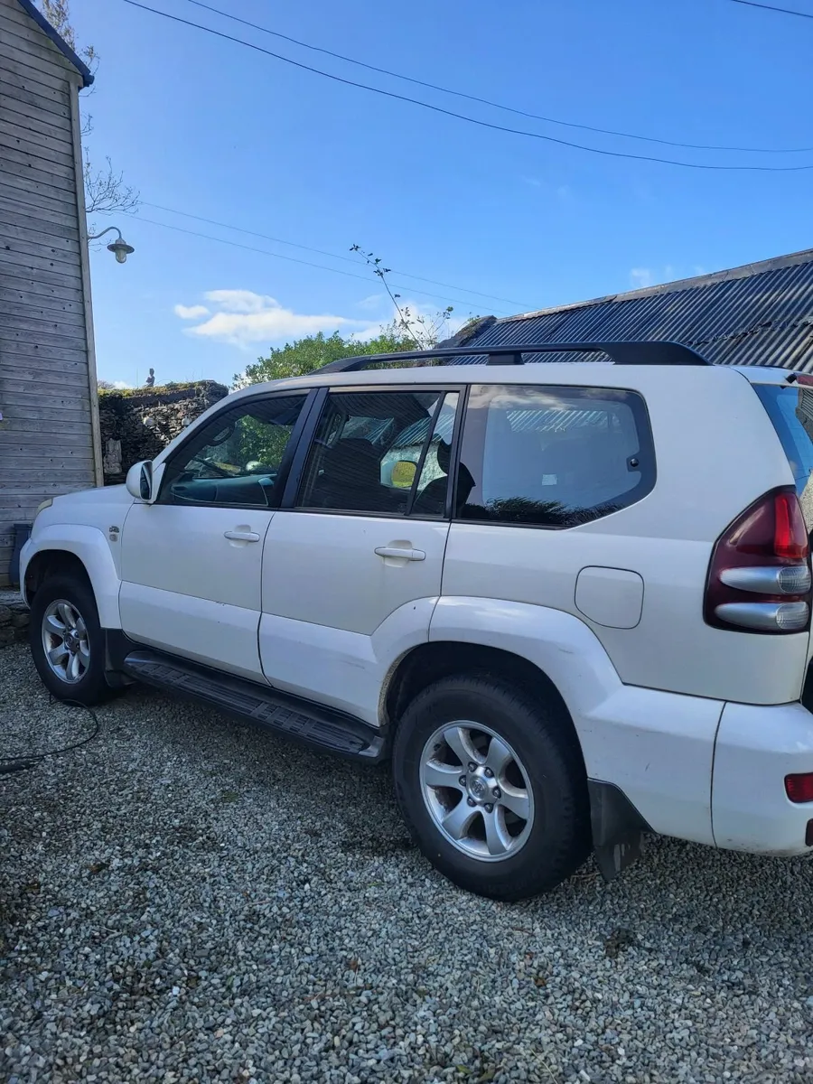 Toyota Land Cruiser LWB 2004 - Image 4