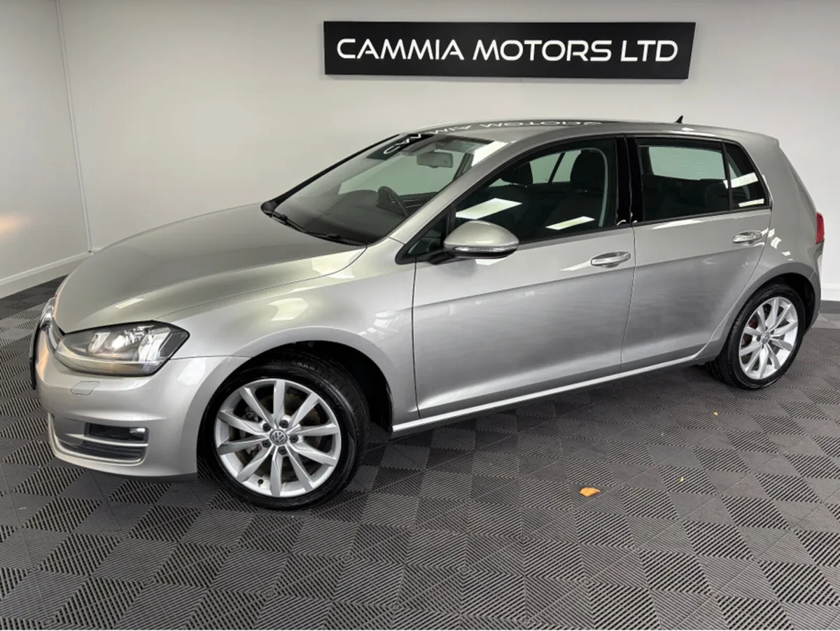 Volkswagen Golf *VOLKSWAGEN GOLF* *DSG* *REVERSE C - Image 2