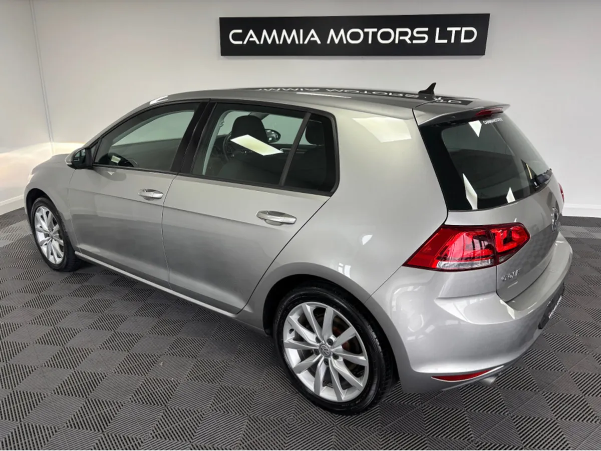 Volkswagen Golf *VOLKSWAGEN GOLF* *DSG* *REVERSE C - Image 4