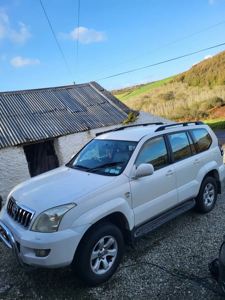 Toyota Land Cruiser LWB 2004 - Image 1