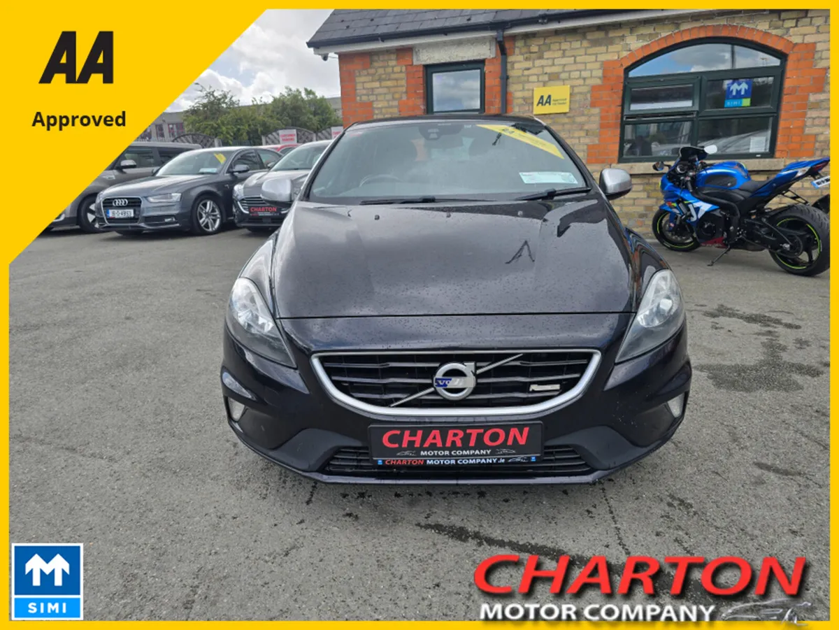 Volvo V40 D2 1.6L 115HP R DESIGN - Image 3