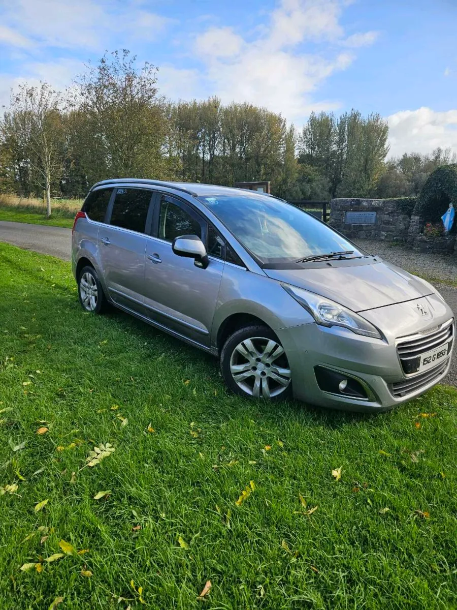 Peugeot 5008 active - Image 1