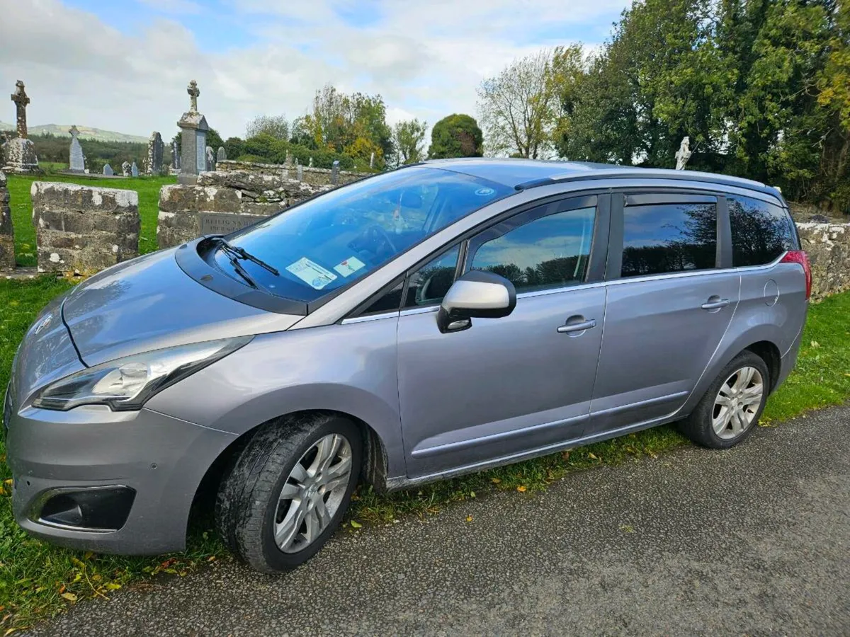 Peugeot 5008 active - Image 4