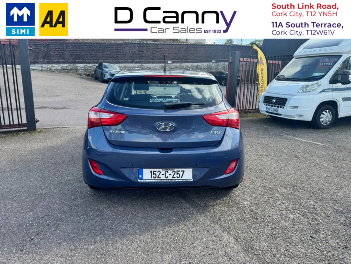 Hyundai i30 1.6 DELUXE 5DR - Image 3