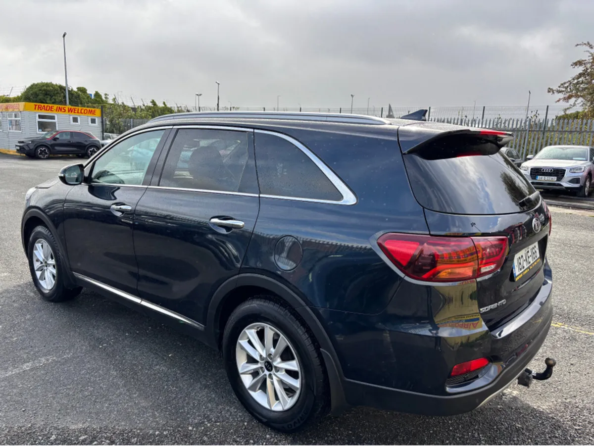 Kia Sorento K2 5DR Hi Spec 7 Seater - Image 2