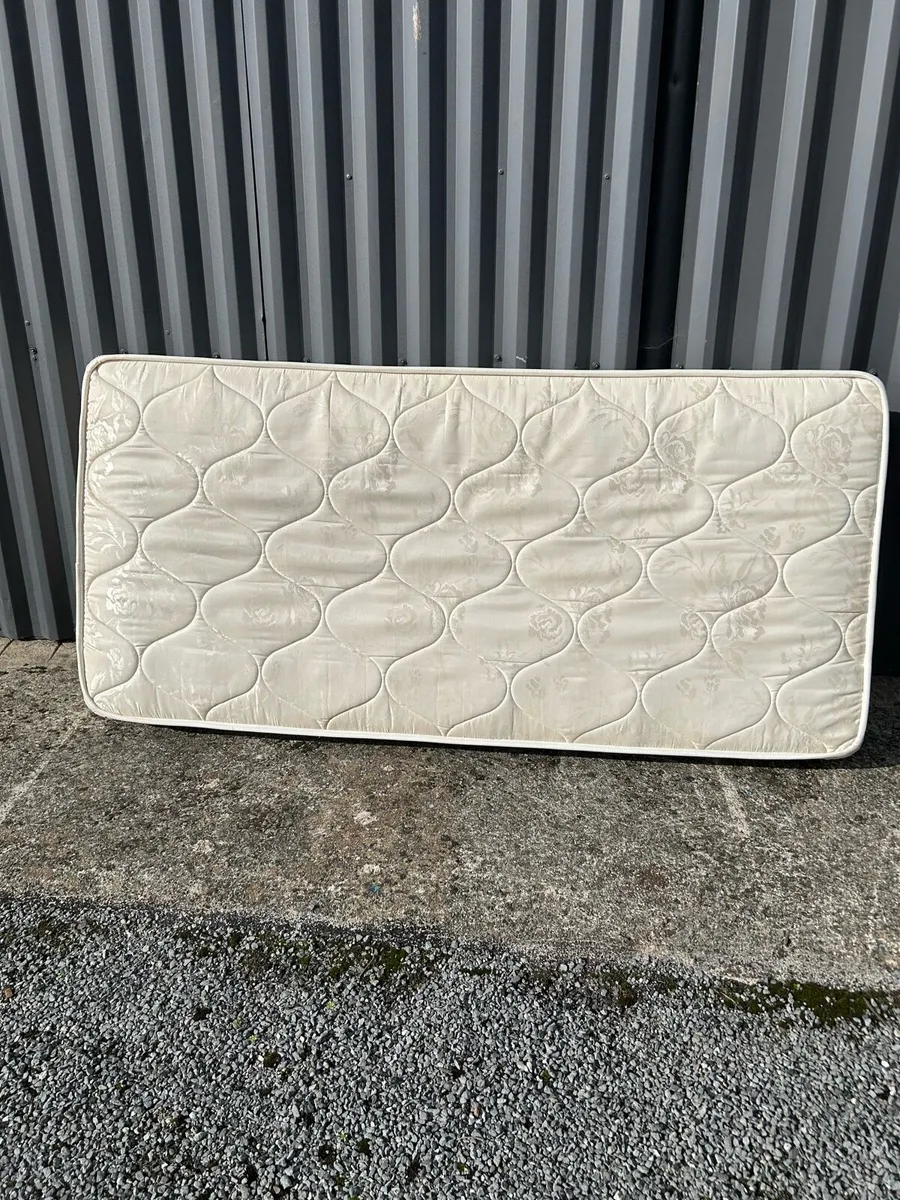 Mattress - Image 3