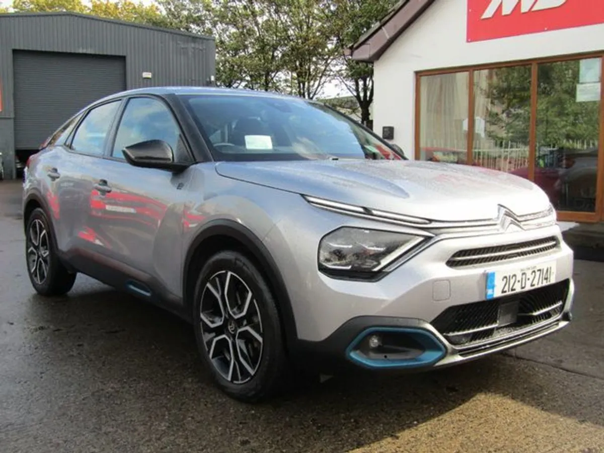 Citroen C4 E Sense  136PS 5DR Auto - Image 2