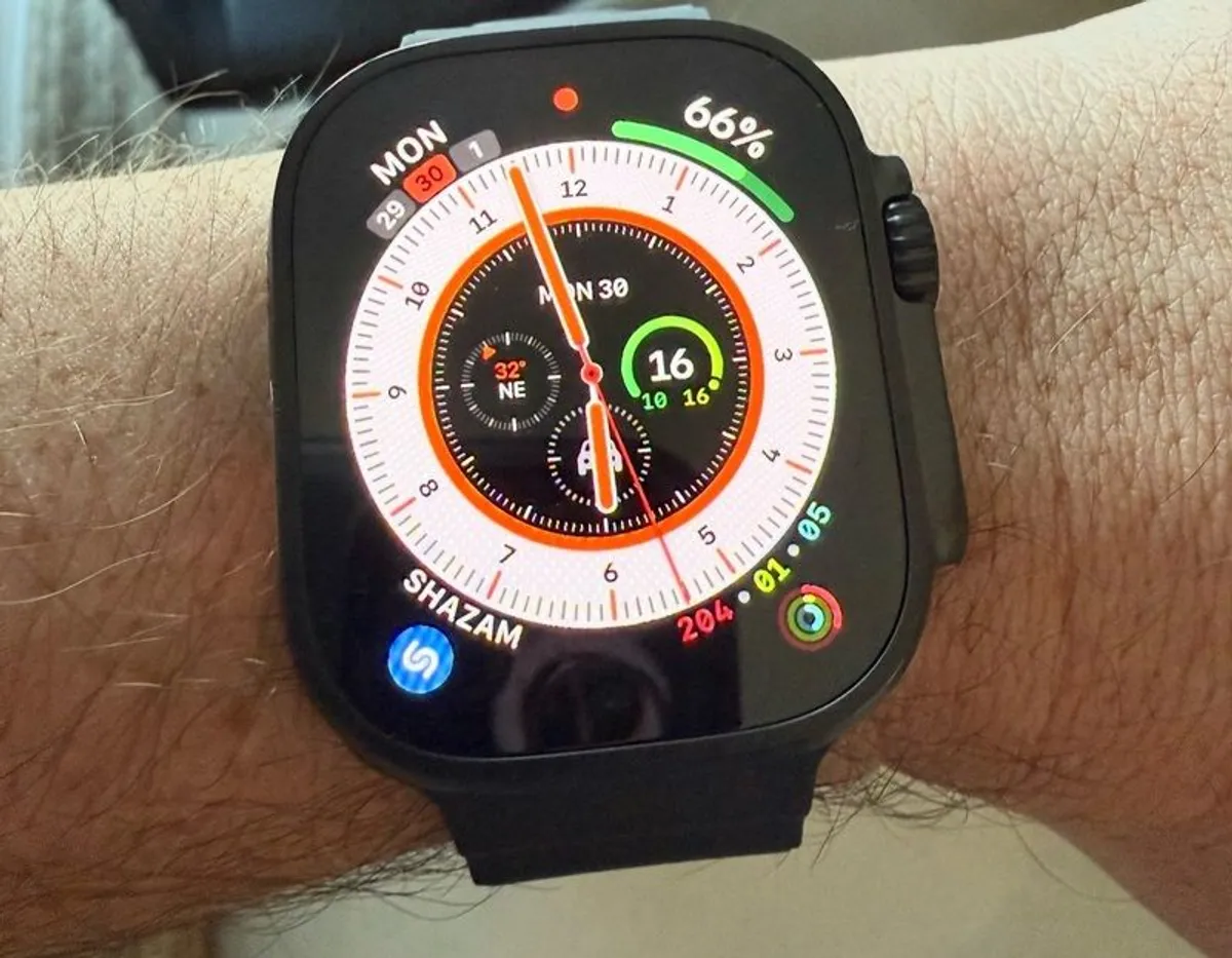 Apple Watch Ultra 2 - Image 1
