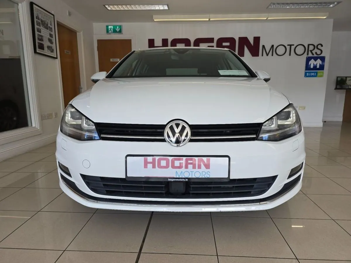 Volkswagen Golf 1.4 Highline Petrol Automatic 5DR - Image 2
