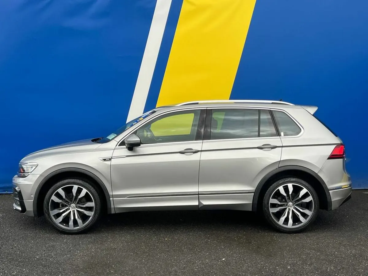 Volkswagen Tiguan 4MOTION R-LINE 2.0 TDI AUTO // H - Image 3