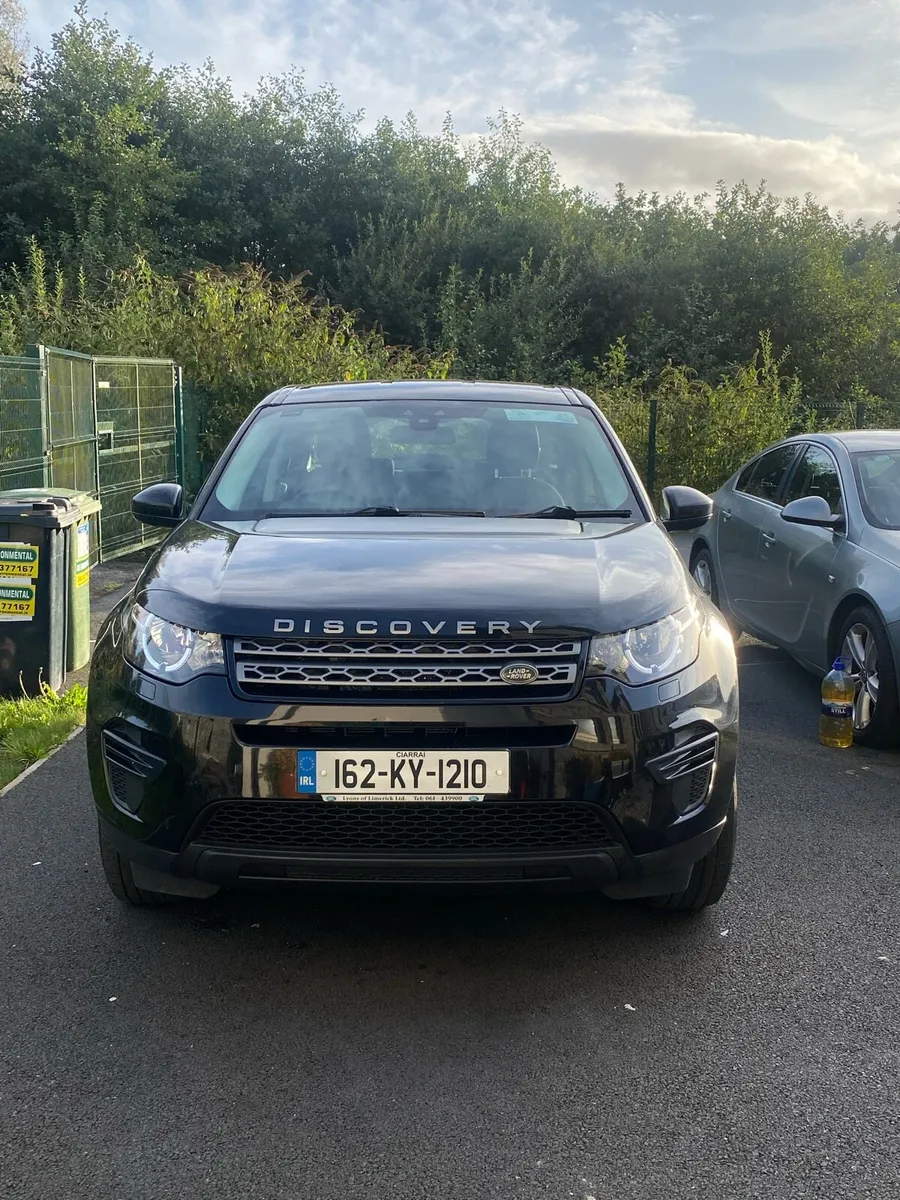 Land Rover - Image 2