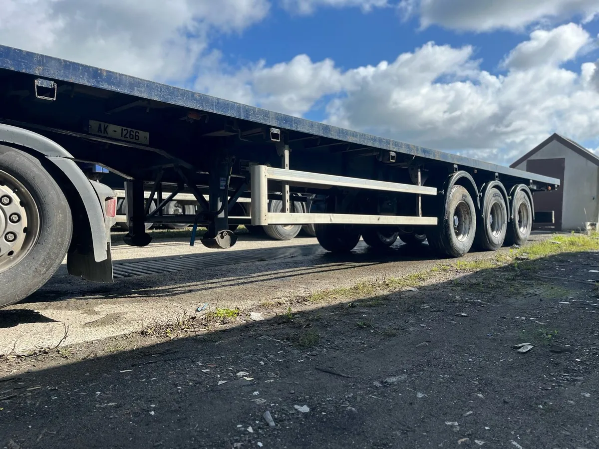 Moffett Trailer - Image 4