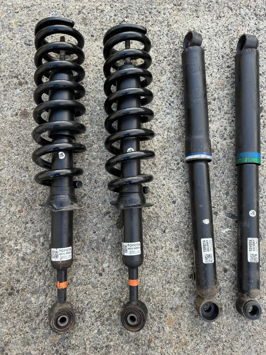 Toyota Hilux 2023 Original Suspension – Full Kit - Image 4