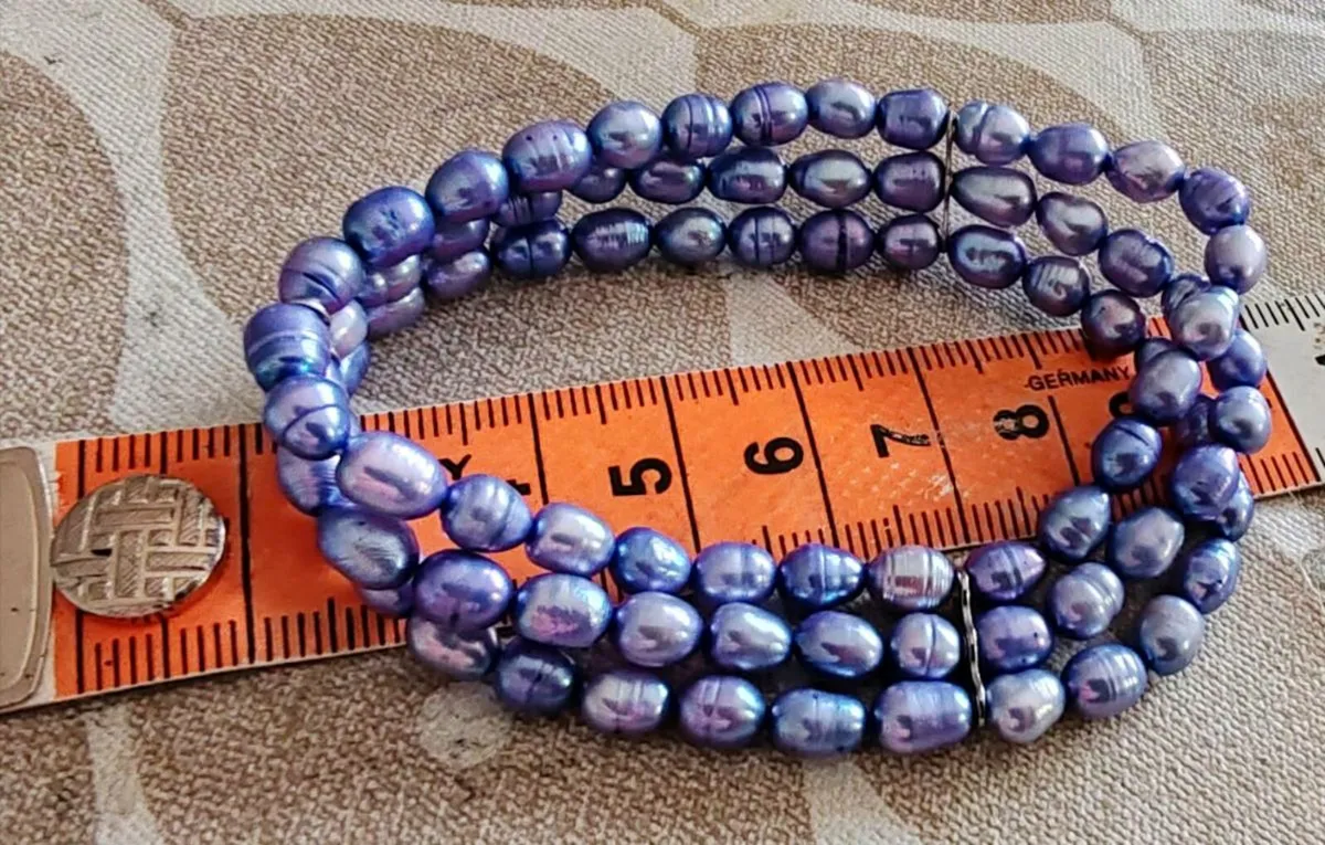 3 strand blue pearl bracelet - Image 2