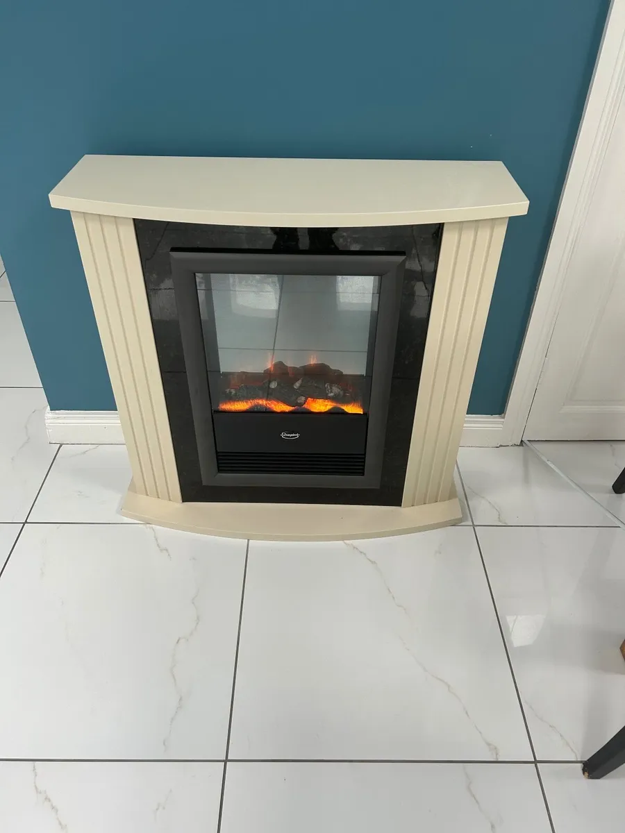 Dimplex Electric Fireplace - Image 4