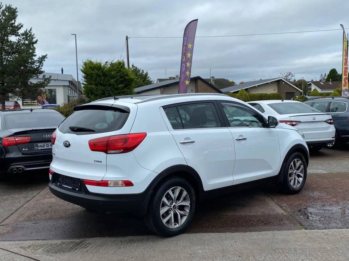 Kia Sportage 1.7 Exls 4DR - Image 3